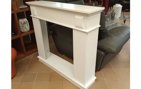 CHEMINEE DECORATIVE BLANCHE