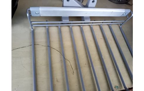 SUPPORT VERRE A SUSPENDRE