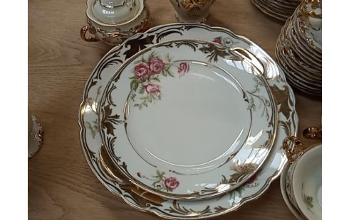 SERVICE A CAFE DECOR ROSES ET DORE