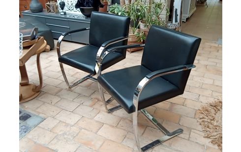 CHAISE BRNO EN CUIR DE VEAU KNOLL MIES VAN DER ROHE LA PAIRE FAUTEUIL