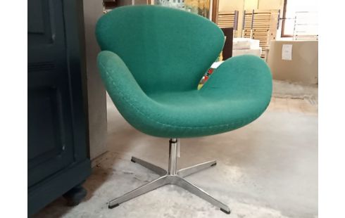 FAUTEUIL SWAN ARNE JACOBSEN TISSU VERT