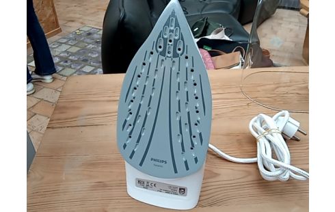 FER A REPASSER philips