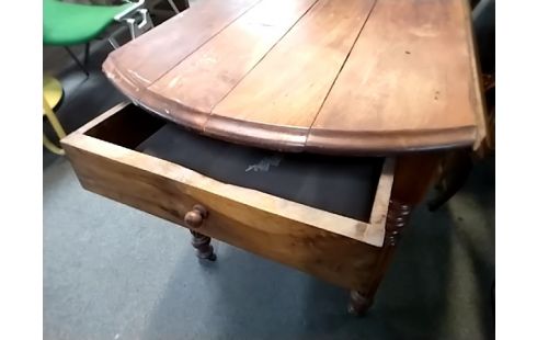 TABLE ABATTANTS ANCIENNE