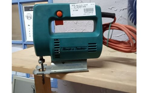 SCIE SAUTEUSE BLACK ET DECKER