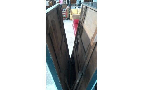 TABLE DE PING PONG EN L'ETAT