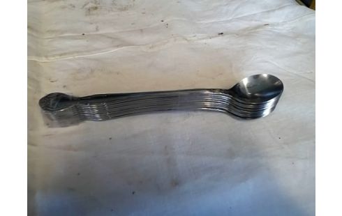 LOT DE LONGUES CUILLERES