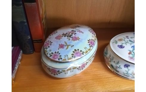 BONBONNIERE FLEURS ROSES LIMOGE