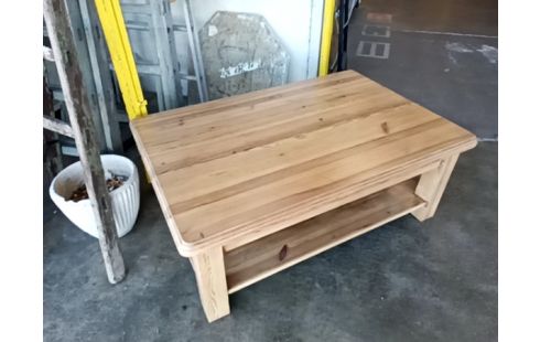 TABLE BASSE PIN MASSIF