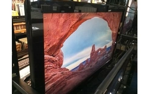 TELEVISEUR LCD SAMSUNG 81 CM / HD / TNT HD