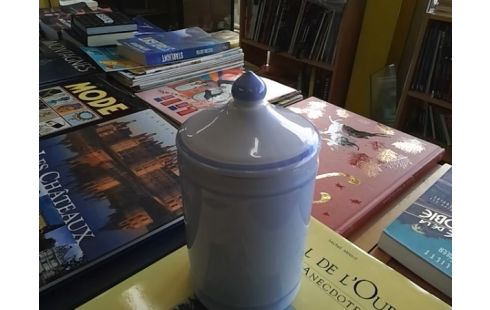 POT A PHARMACIE LONGCHAMP