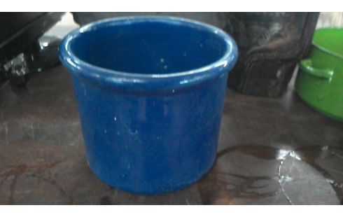 ELEMENTO PARA OCULTAR MACETAS