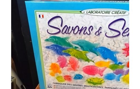 JEU DE SOCIETE SAVONS ET SENTEURS