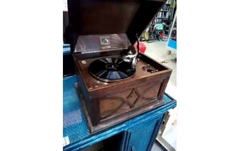 PHONOGRAPHE LA VOIX DE SON MAÎTRE +DISQUES