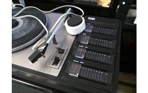 PLATINE VINYLE SCHNEIDER 5381