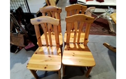4 CHAISES EN PIN