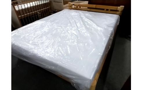 SOMMIER TAPISSIER +MATELAS+PIEDS 160X200 HOLDING