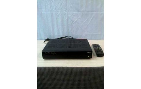 TV RECEIVER HD SAT <HUMAX> +FERNBED.