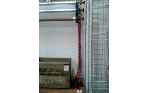 LEINWAND MANUELL WANDMONTAGE 3-TEILIG