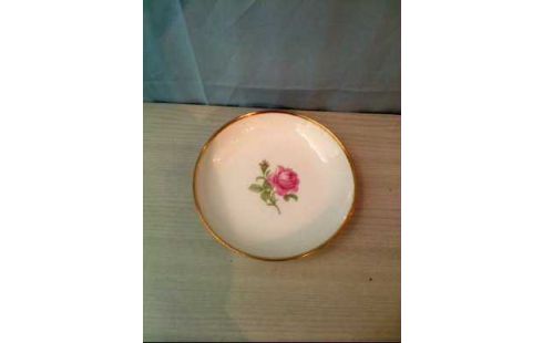 TELLER PORZELLAN <FÜRSTENBERG> FLORAL