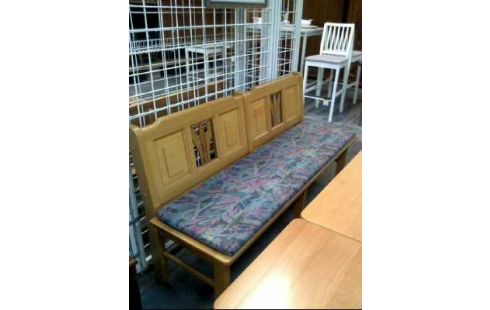 BANK HOLZ HELL POLSTER BUNT