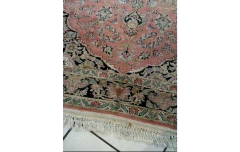 TEPPICH ROTTÖNE FLORAL KLEINE FLECKEN