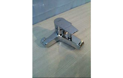 BADEWANNENARMATUR <MAMOLI>