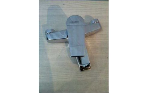 BADEWANNENARMATUR <MAMOLI>