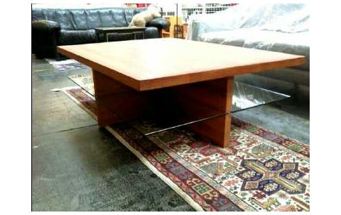 COUCHTISCH GROß HOLZ GLASEBENE