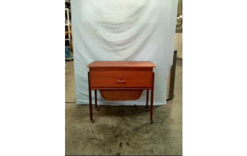 NÄHTISCH MIT RATTAN KORB TEAKHOLZ VINTAGE