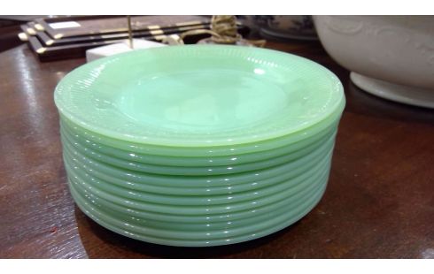 ASSIETTES EN JADE FIRE KING