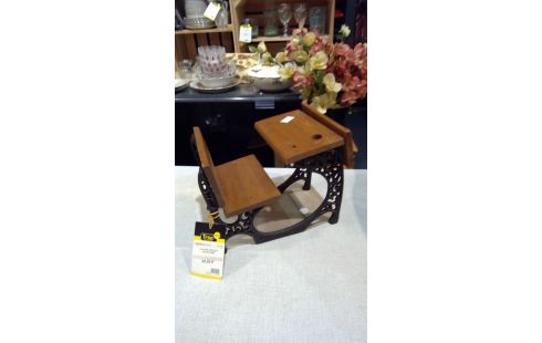 PUPITRE D'ECOLE MINITATURE