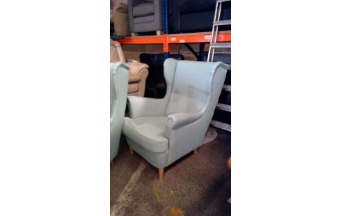 BUTACA. MODERNO IKEA