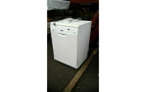 LAVE VAISSELLE AAA WHIRLPOOL