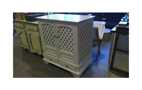 CÓMODA BLANCA ESTILO COLONIAL