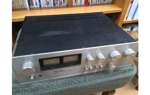 AMPLIFICATEUR ROTEL RA 712