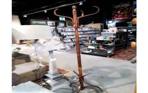 PORTE MANTEAU EN L ETAT