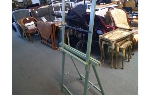 CHEVALET BOIS VERT