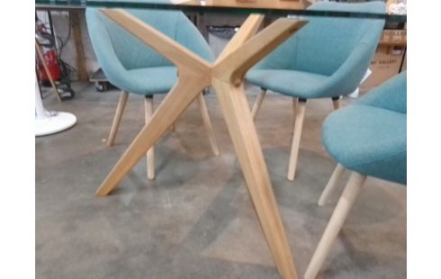 TABLE RONDE PIED CHENE + 4 CHAISES TISSU BLEU