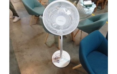VENTILATEUR SUR PIED