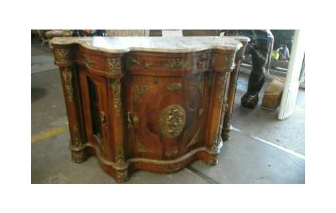 BAHUT STYLE  BAROQUE