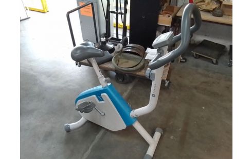 VELO D'APPARTEMENT DOMYOS EN L'ETAT