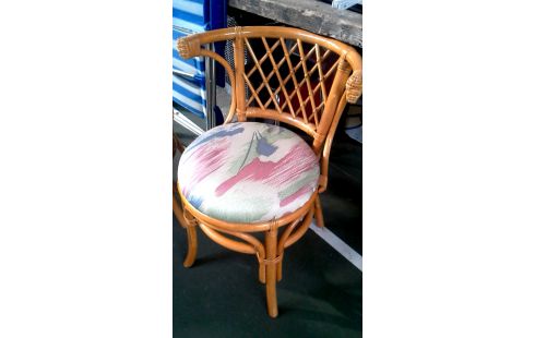 STOEL BAMBOE LOT VAN 2