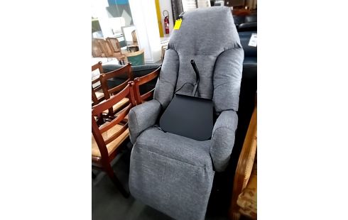 FAUTEUIL Gris médical électrique avec acc