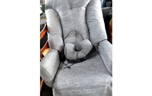 FAUTEUIL Gris médical électrique avec acc