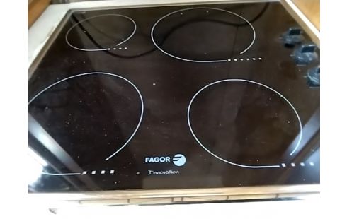 PLAQUE DE CUISSON Fagor avec accessoires