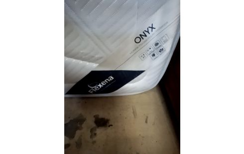 MATELAS MOUSSE 90/190 ONYX