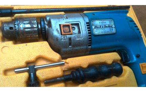 TALADRADORA BLACK ET DECKER