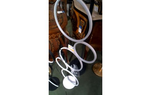 LAMP STAAND RONDO RINGEN LED PER STUK