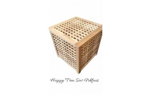 WÄSCHEKORB. WÜRFELFÖRMIG, , HOLZ