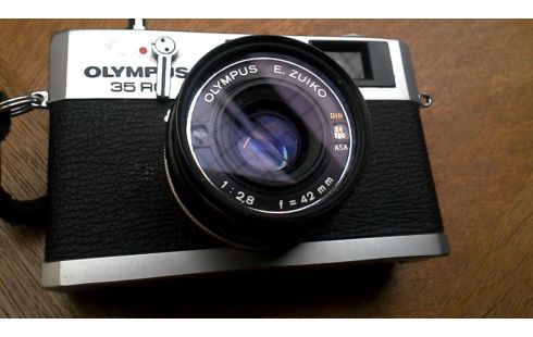 FOTOTOESTEL OLYMPUS 35RC